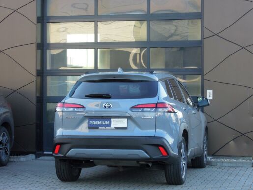 Toyota Corolla Cross STYLE TECH 2.0 HYBRID e-CVT