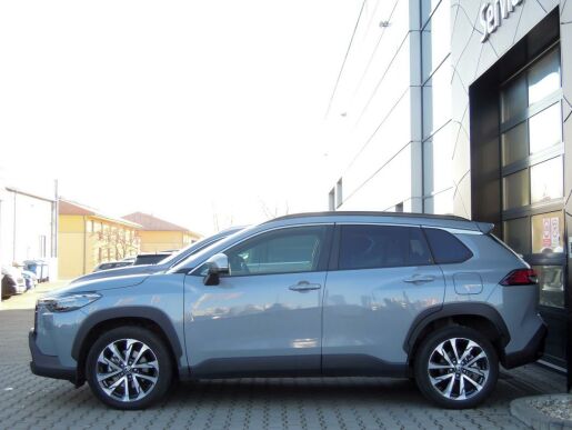 Toyota Corolla Cross STYLE TECH 2.0 HYBRID e-CVT