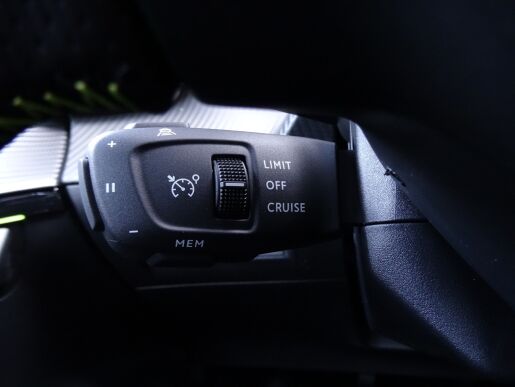 Peugeot 208 GT 1.5 BlueHDi 100k S&S MAN6