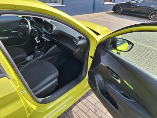 Peugeot 208 Style PureTech 100k MAN5