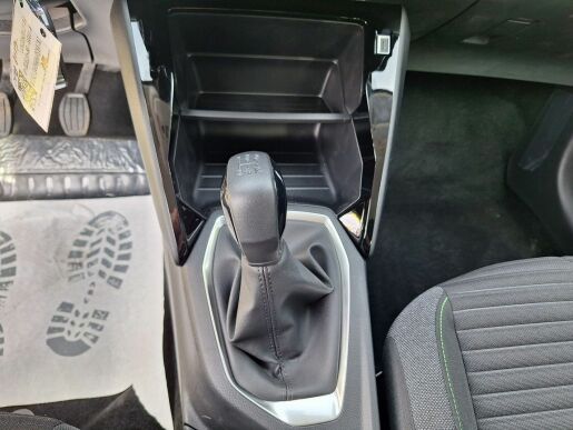Peugeot 208 Style PureTech 100k MAN5