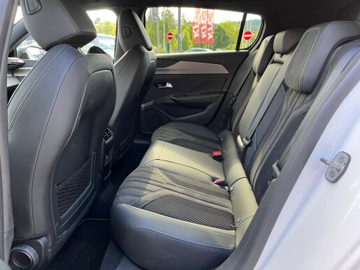 Peugeot 308 GT 1.5 BlueHDi 130HP EAT8