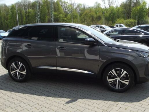 Peugeot 3008 ALLURE PACK HYBRID 225 e-EAT8