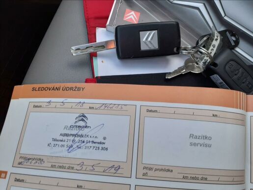 Citroën C5 2,7  osobní Odpočet DPH - hotové rozvody -