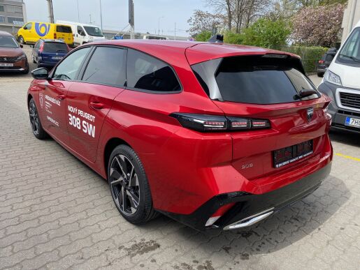 Peugeot 308 SW ALLURE Hybrid 136 e-DCS6 - 0432