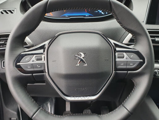 Peugeot 3008 3008 ACTIVE PACK 1.2 PureTech 130 S&S MAN6 