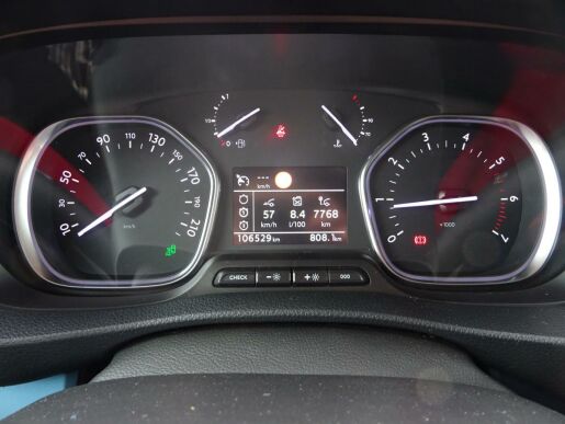 Peugeot Traveller ALLURE 2.0 BlueHDi 150k MAN6