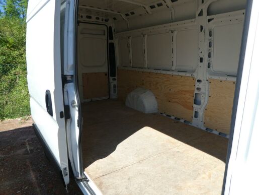 Peugeot Boxer L4H2 2.2 140k MAN6