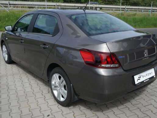 Peugeot 301 ALLURE 1.2 PureTech 82 MAN5