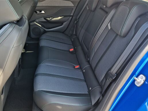 Peugeot 308 ALLURE 1.5 BlueHDi 130 MAN6