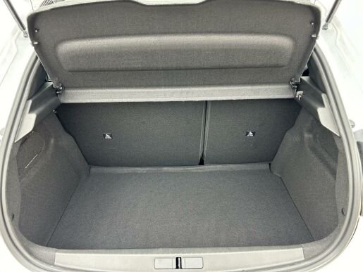 Peugeot 208 STYLE PureTech100 MAN6