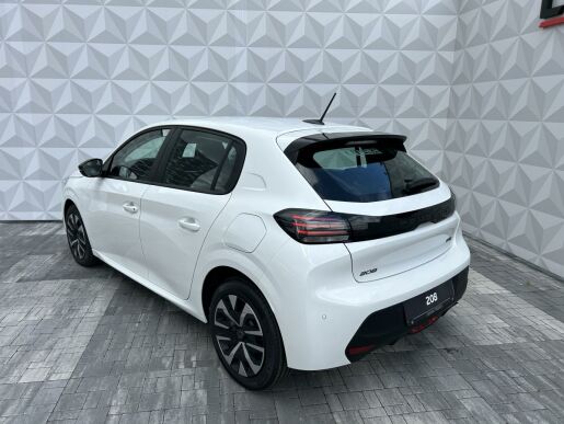 Peugeot 208 STYLE PureTech100 MAN6