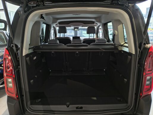 Citroën Berlingo osobní 5512 Max XTR 1,5HDI 130 koní Automat 