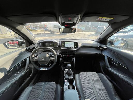 Peugeot 2008 GT 1.2 PureTech 130 MAN6