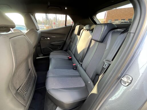 Peugeot 2008 GT 1.2 PureTech 130 MAN6