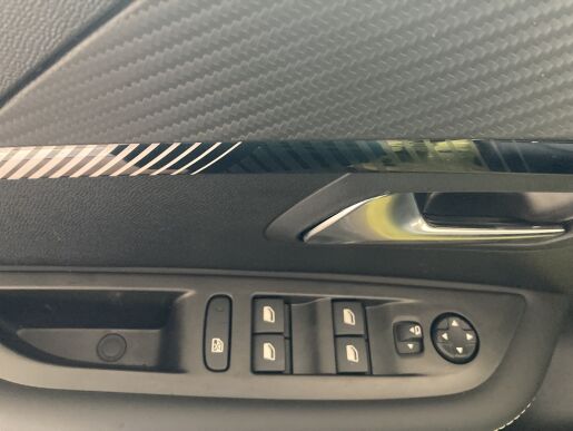 Peugeot 208 ALLURE PureTech 100 S&S MAN6