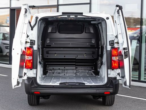 Citroën Jumpy 2,0 Furgon L3  BHDi 145k
