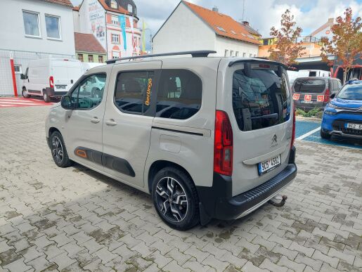 Citroën Berlingo osobní SHINE 1,5 BHDi 130 EAT8