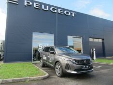 Objevte více informací o vozu Peugeot 5008 ALLURE PACK 1.5 BHDi 130k EAT8
