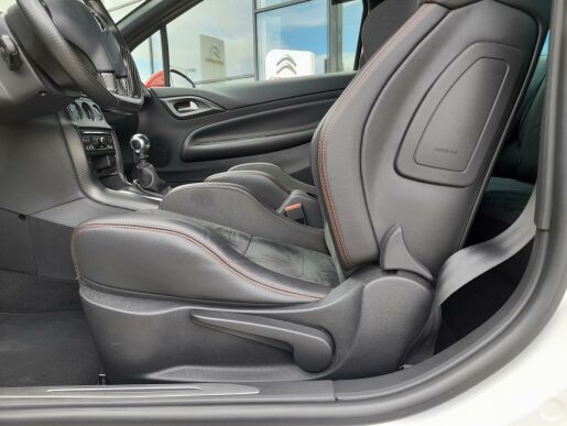 Citroën DS3 RACING 1,6i 206k NOVÉ CZ