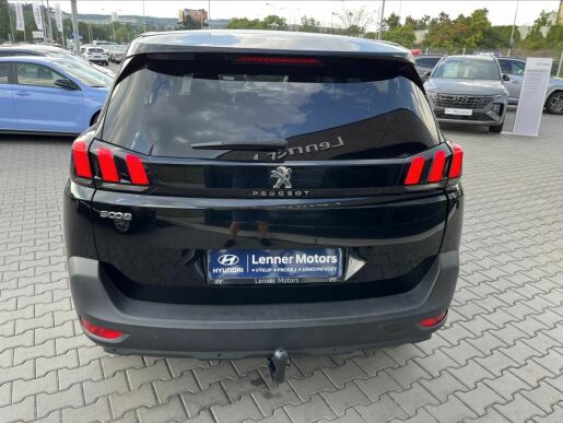 Peugeot 5008 1.5 BlueHDi/96kW Business Edit
