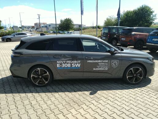 Peugeot 308 SW E-ALLURE 156k/54kWh bat.