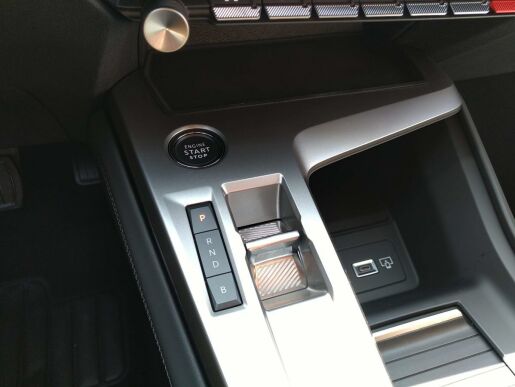 Peugeot 308 SW E-ALLURE 156k/54kWh bat.
