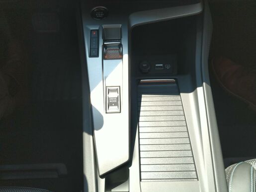 Peugeot 308 SW E-ALLURE 156k/54kWh bat.