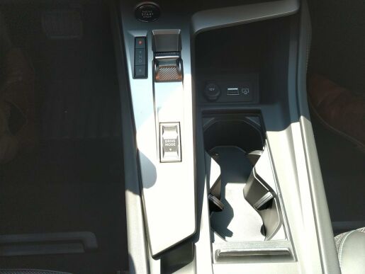 Peugeot 308 SW E-ALLURE 156k/54kWh bat.
