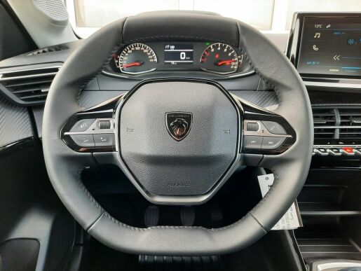 Peugeot 208 STYLE 1,2PT 100k M6