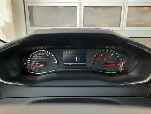 Peugeot 208 STYLE 1,2PT 100k M6