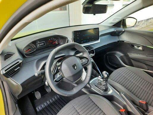 Peugeot 208 STYLE 1,2PT 100k M6