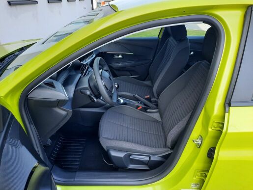 Peugeot 208 STYLE 1,2PT 100k M6