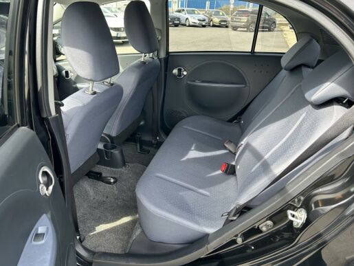Peugeot iOn 67k EAT6
