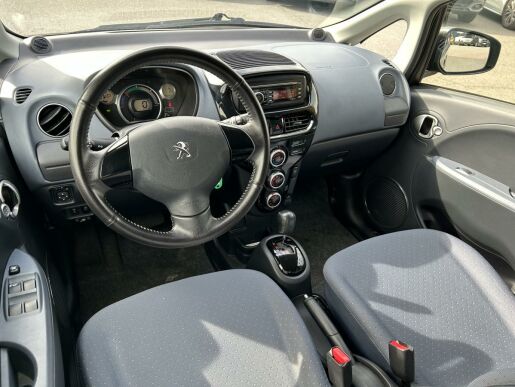 Peugeot iOn 67k EAT6