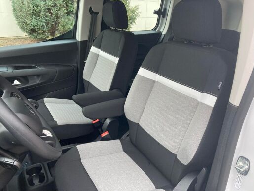 Citroën Berlingo osobní XL 1.5 BlueHDi 100 S&S MAN6 FEEL         