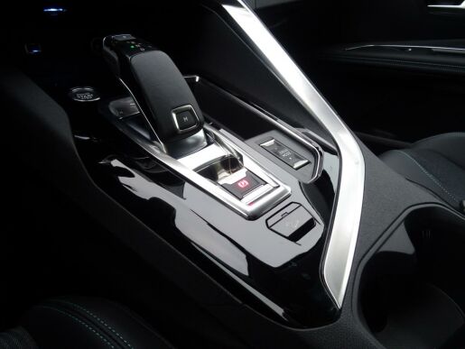 Peugeot 3008 ALLURE PACK 1.5 BHDi 130k EAT8