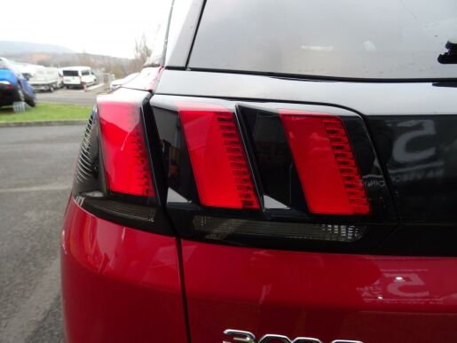 Peugeot 3008 ALLURE PACK 1.5 BHDi 130k EAT8