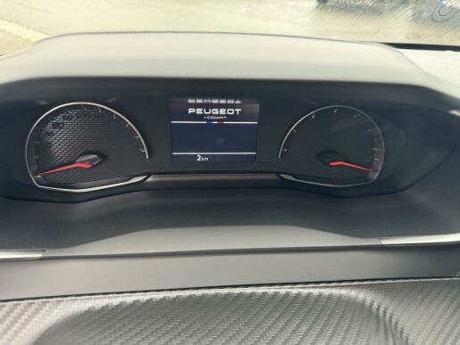 Peugeot 208 ACTIVE - IHNED K ODBĚRU