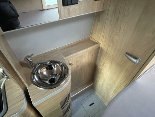 Peugeot Peugeot GlobeTraveller Voyager X