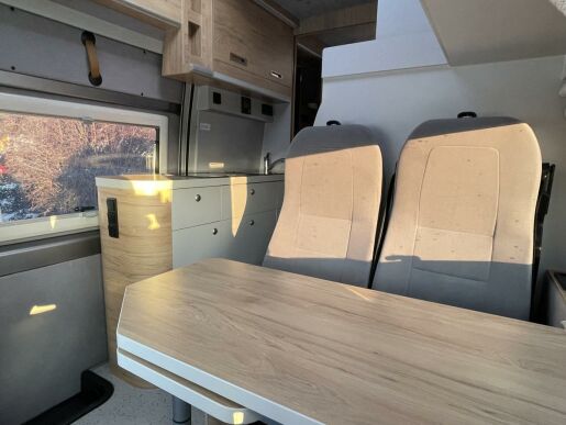 Peugeot Peugeot GlobeTraveller Voyager X