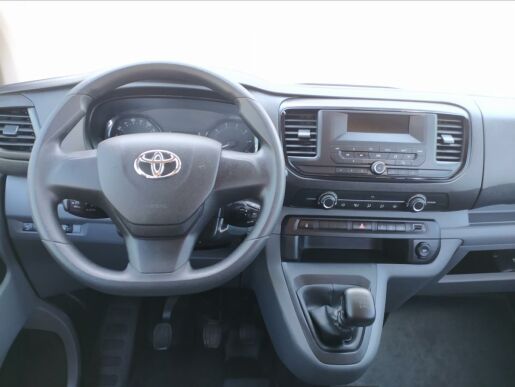 Toyota ProAce 2,0 D-4D 150k  L2 Active 9 míst