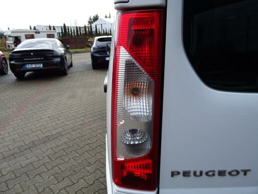 Peugeot Expert 5 míst, prac. vestavba, 2.0HDi