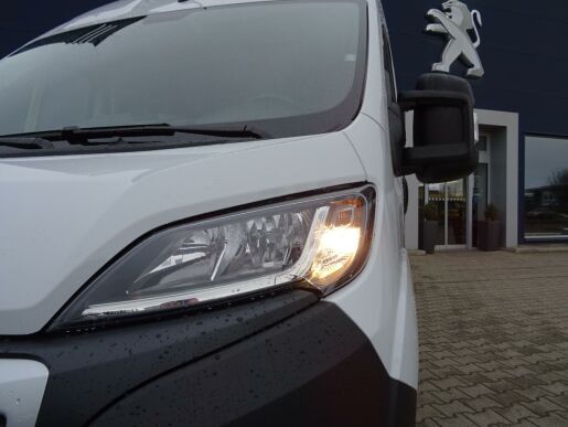 Peugeot Boxer L2H2 3300 2,2 BHDi 140k MAN6