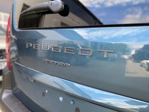 Peugeot Rifter ALLURE BlueHDi 100 MAN6 - 8343