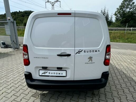 Peugeot Partner Furgon L1 650 1.2 110k Man6