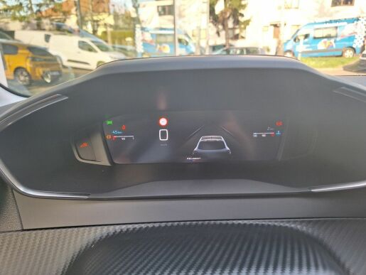 Peugeot 208 ALLURE 1.2 PT 100K MAN6