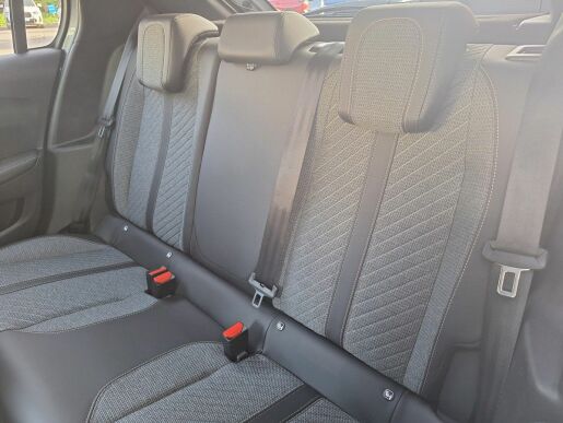 Peugeot 208 ALLURE 1.2 PT 100K MAN6