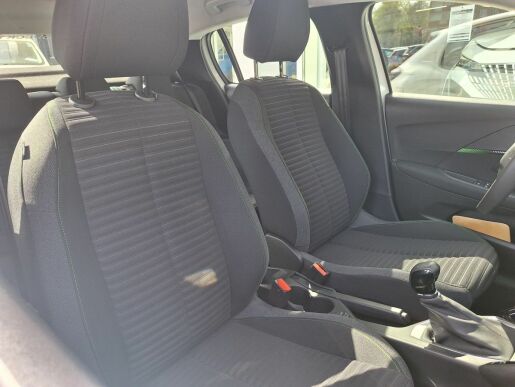 Peugeot 208 STYLE 1.2 PT 100K MAN6