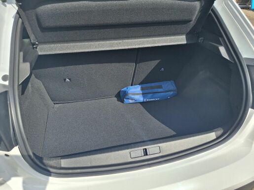 Peugeot 208 STYLE 1.2 PT 100K MAN6